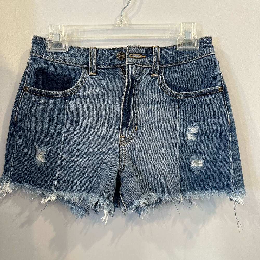 Harpers Heritage Jean Shorts Size 26 (Francescas)